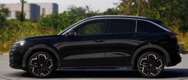 Volkswagen T-Roc - Bild 2