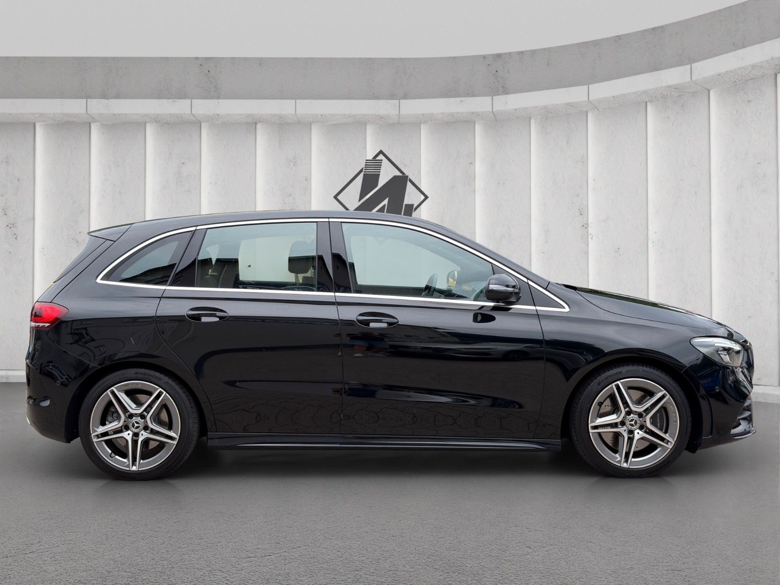 Fahrzeugabbildung Mercedes-Benz B 250 AMG Line*AHK*ViCo*SHZ*NAVI*LED**