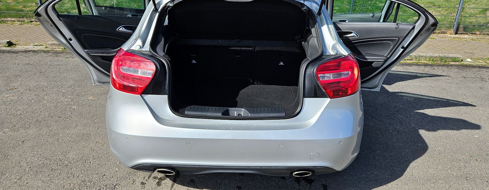 MERCEDES-BENZ A 180 W176 BlueEfficiency Navi SHZ 2.Hand