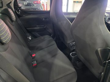 Peugeot 108 - 12