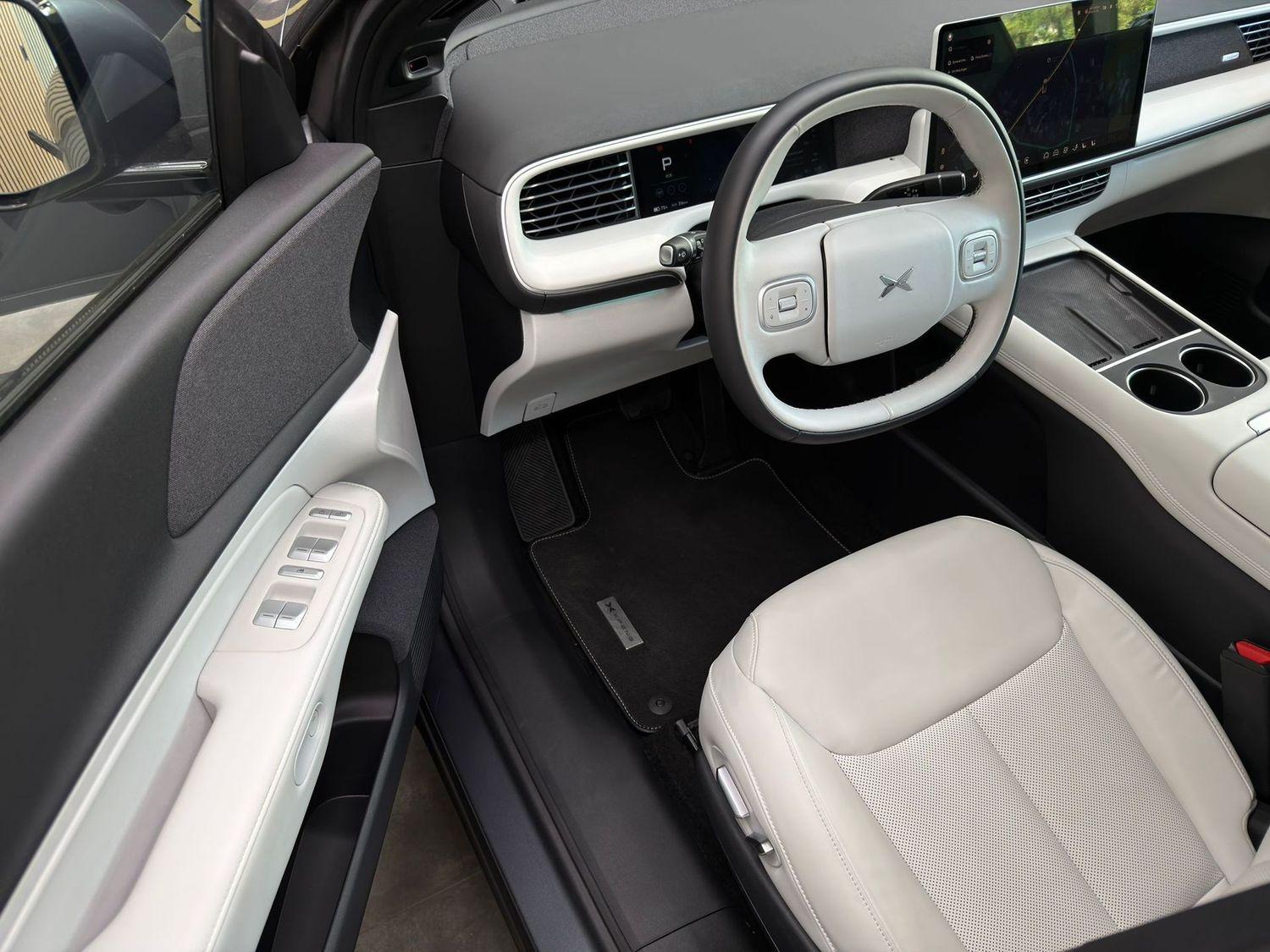 XPENG G6 AHK Pano 360Kamera Vollleder