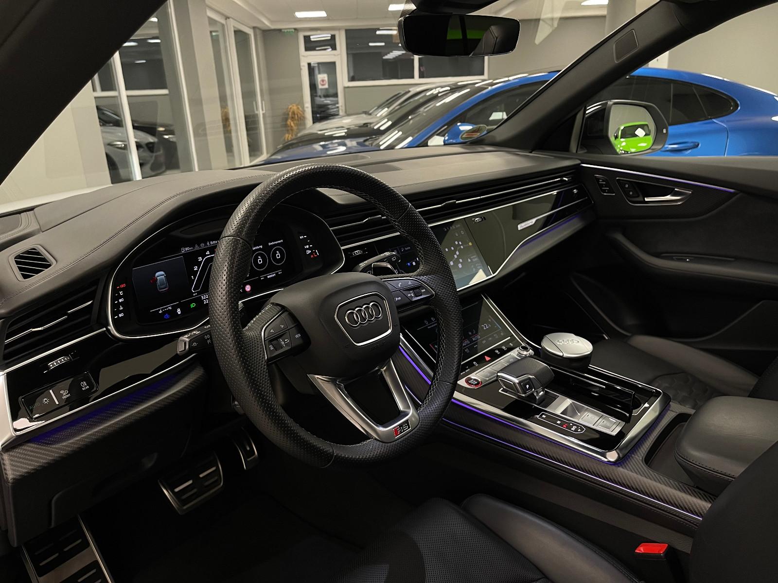 Audi RSQ8 | Voll | Suzuka | Dynamik+ | Soft | Massage