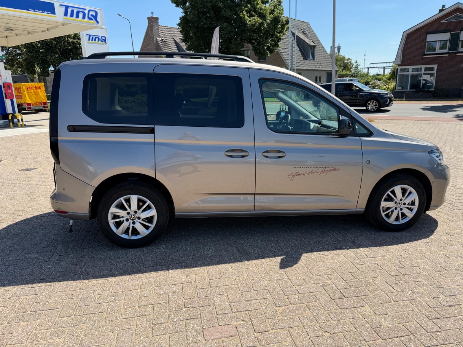 Volkswagen Caddy Life 2.0 TDi  90 Kw DSG  5 Sitser