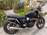Triumph Street Twin - TRIUMPH STREET