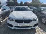 BMW 530e iPERFORMANCE M-PAKET,HEADUP,NAVI,LEDER,1.HD - BMW 530: 530i M Paket