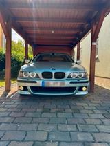 BMW E39 520i - BMW aus 2001: E39