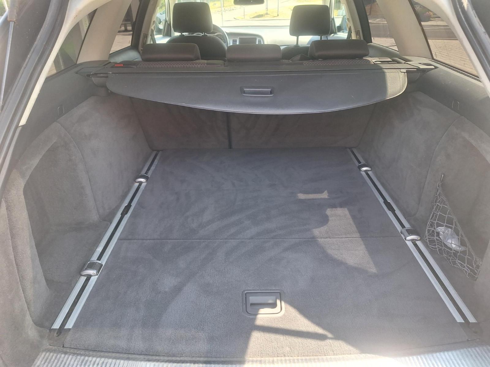 Audi A6 2011 — photo 23