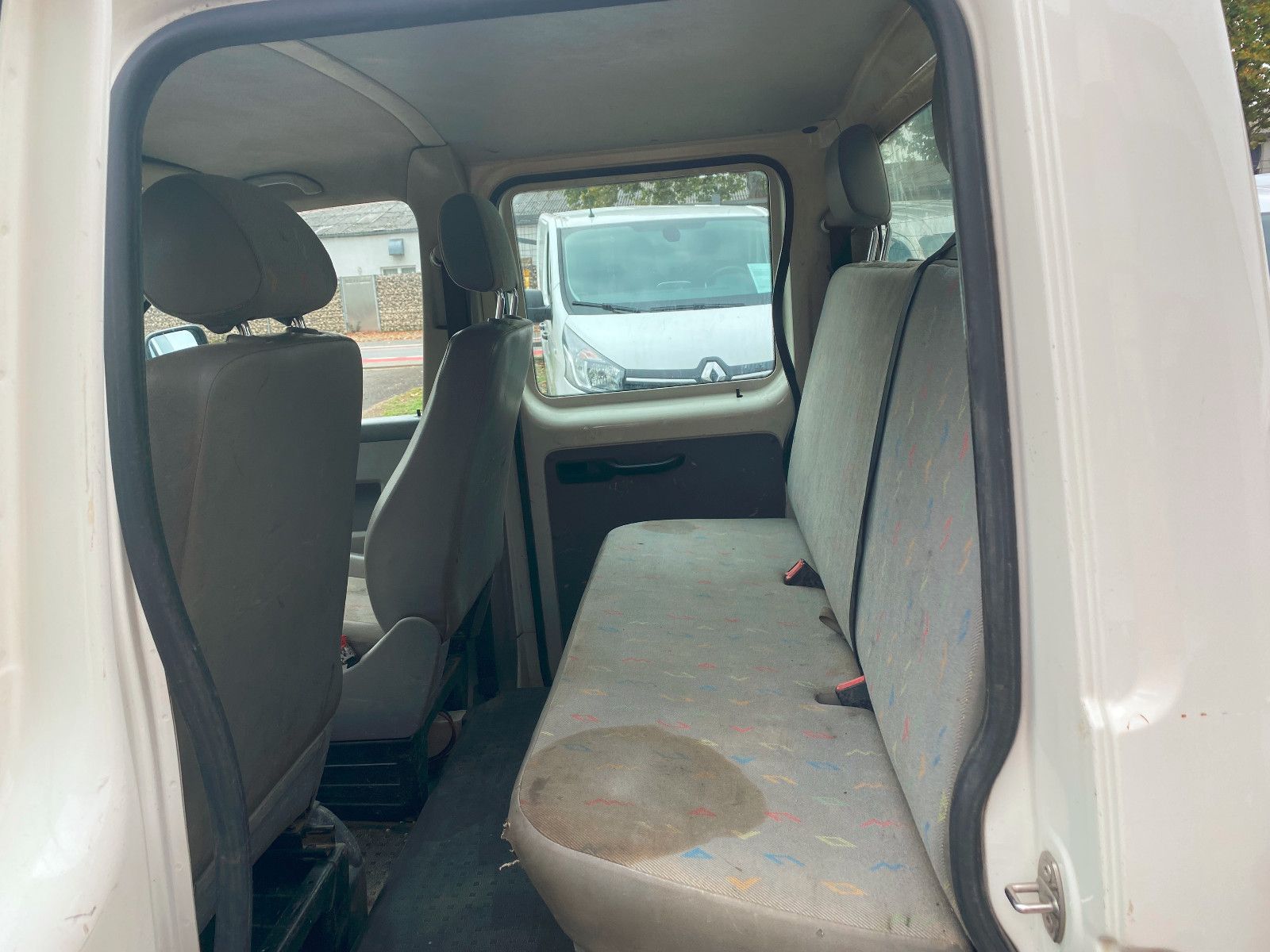 Fahrzeugabbildung Volkswagen T5 Transporter PritscheDOKA,ATM,AHK,SHg