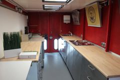 Iveco ANDERE *Food Truck*Erdgas*