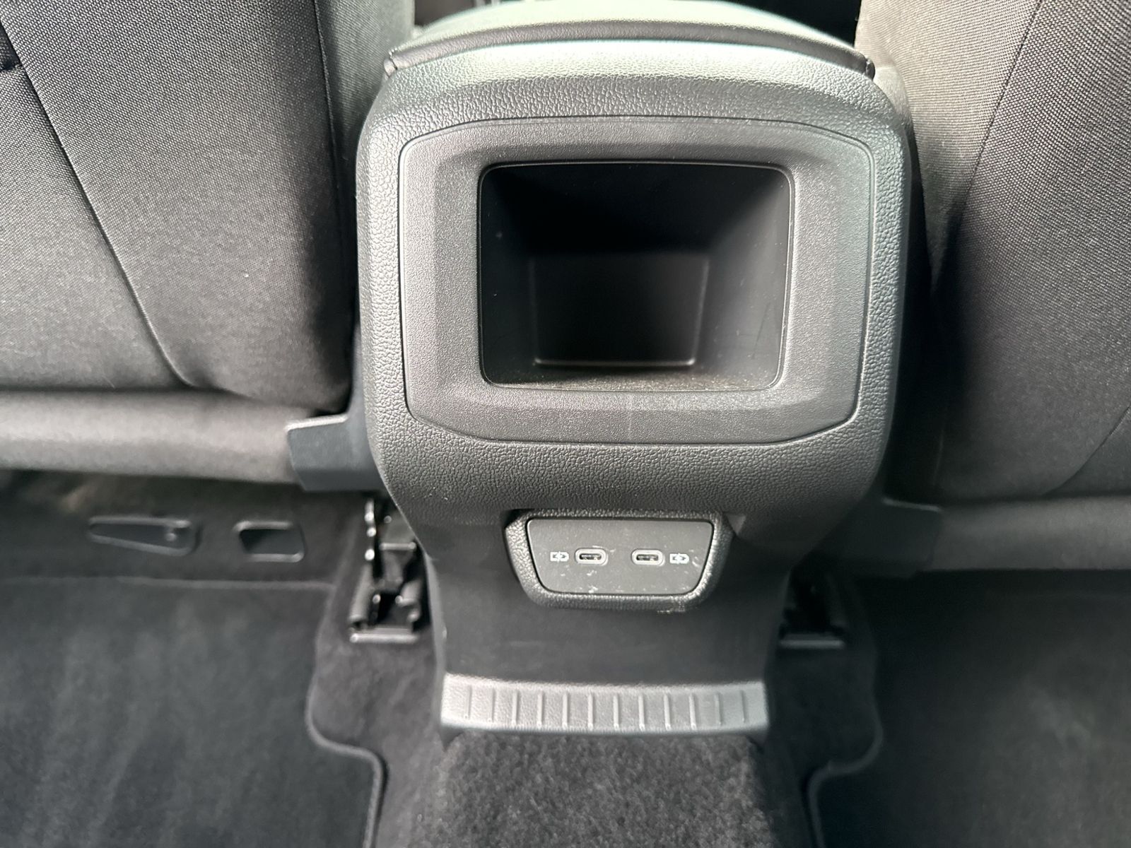 T-Cross Life 1.0 TSI, IQ.Drive, Navi, ACC, LED 6