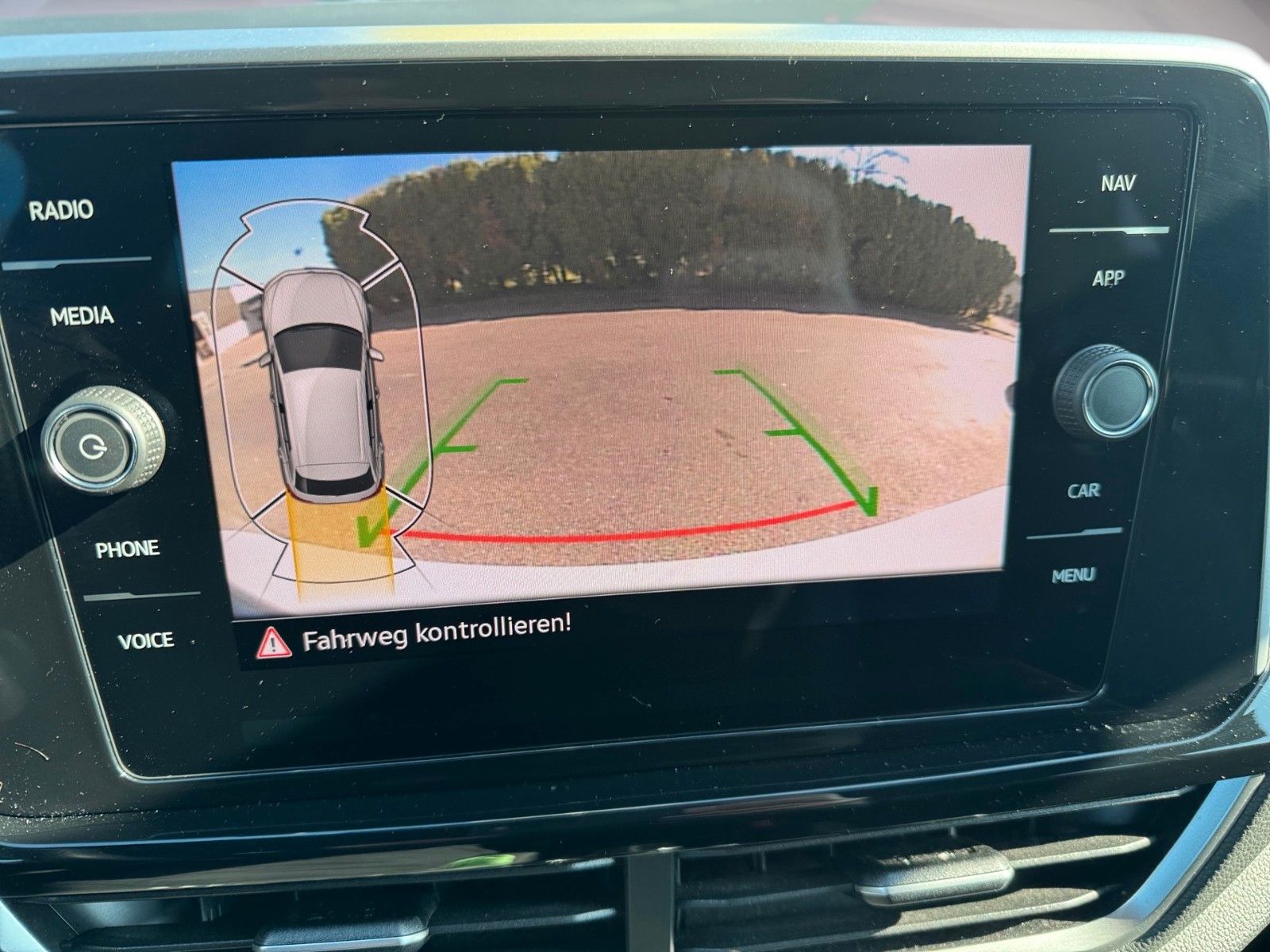 Fahrzeugabbildung Volkswagen T-Roc R-Line