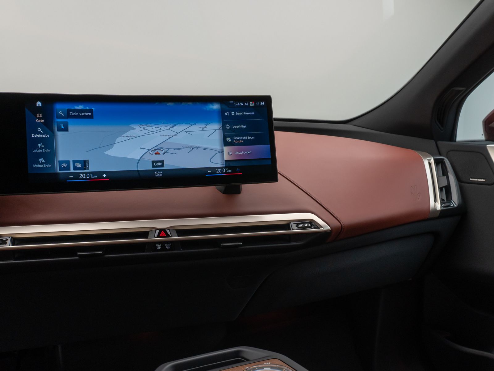 Fahrzeugabbildung BMW iX xD50  Sport Pano Sky-Lounge 360°Laser SoftCl