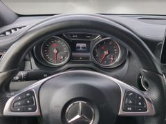 MERCEDES-BENZ CLA 250 Peak/AMG/LED-High/1.Hd/MB-Scheckheft
