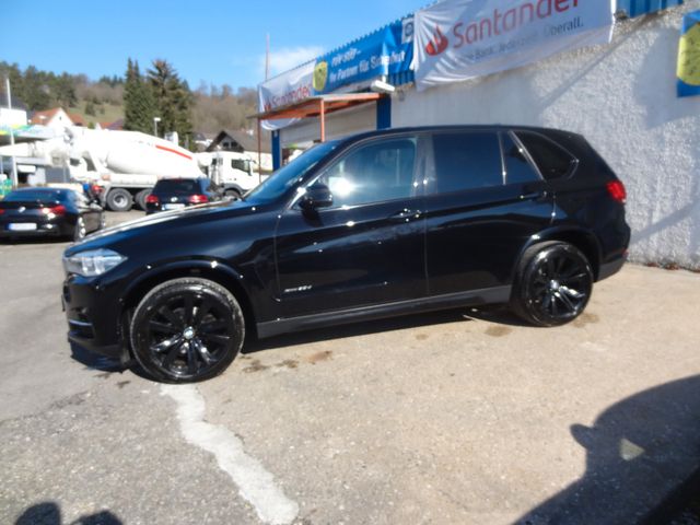 Fahrzeugabbildung BMW X5 xDrive 30d/Mega-Optik/HUD/AHK/2.Hd/20-Zoll/