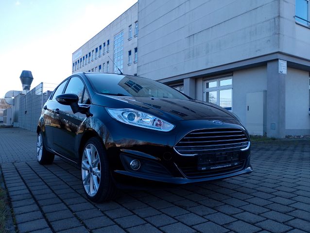 Ford Fiesta 1,0 EcoBoost, Zahnriemen Neu, TÜV Neu