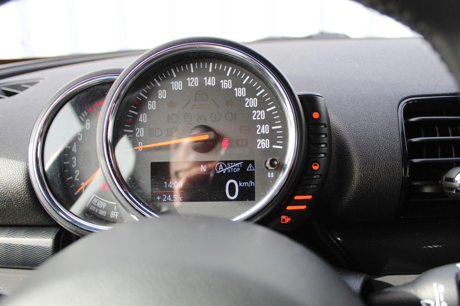 Fahrzeugabbildung MINI COOPER Clubman AHK*Klimaautom.*Sitzh.