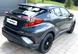 Toyota C-HR Flow 4x4 - Toyota: F