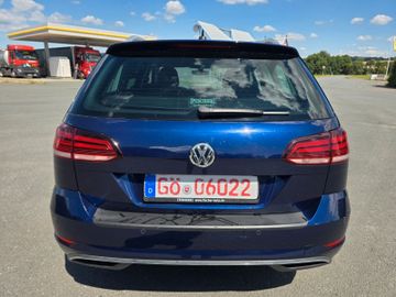Volkswagen Golf - 5