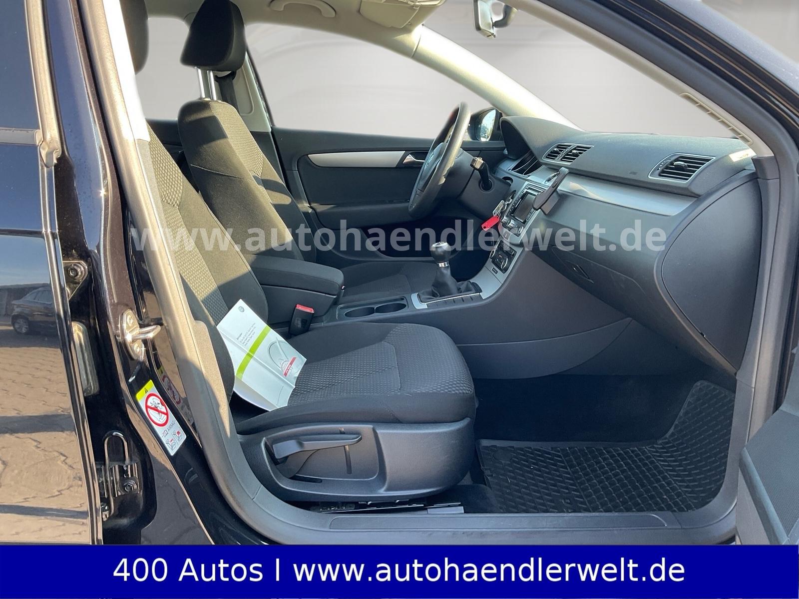 Volkswagen Passat 2011 — photo 13