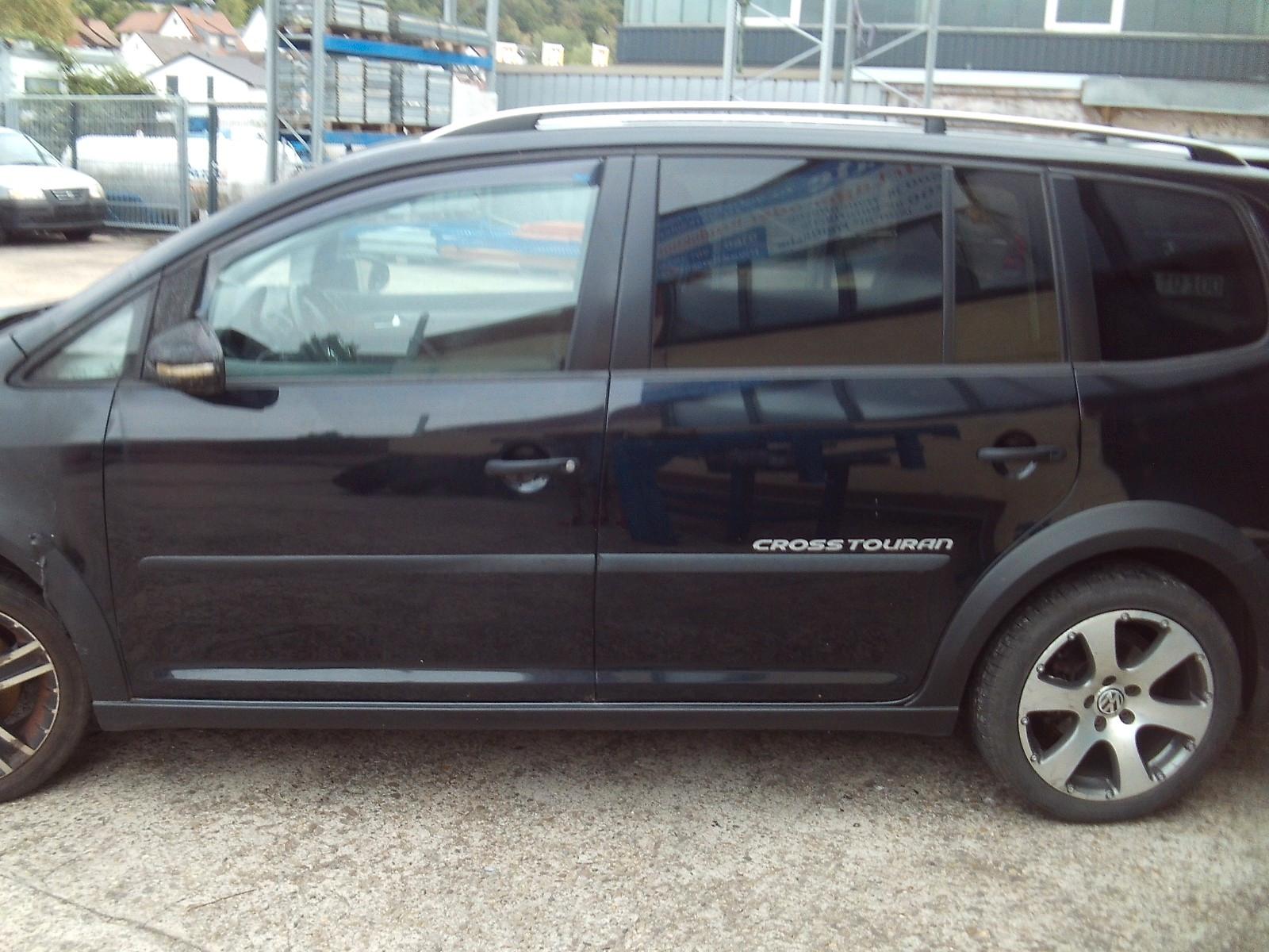 Volkswagen Gross Touran 2.0TDI