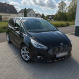 Ford S-Max  2.0 *Benziner*Automatik*Leder*... - Ford S-Max Gebrauchtwagen in Frankfurt