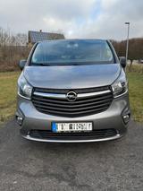 Opel Vivaro B Combi L2H1 2,9t 8 Sitzer - Opel Vivaro von privat