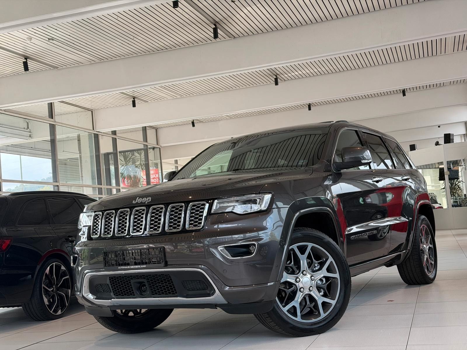 Jeep Jeep Grand Cherokee 3.0 CRD Overland/VOLLAUST./1.H