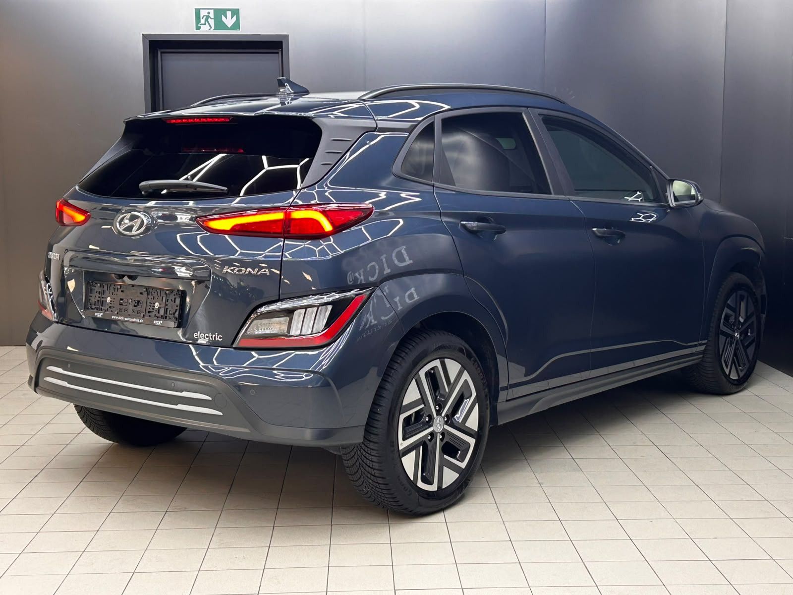 Fahrzeugabbildung Hyundai Kona Elektro Prime LEDER+LED+ACC+HUD+KREL+KAM+WP