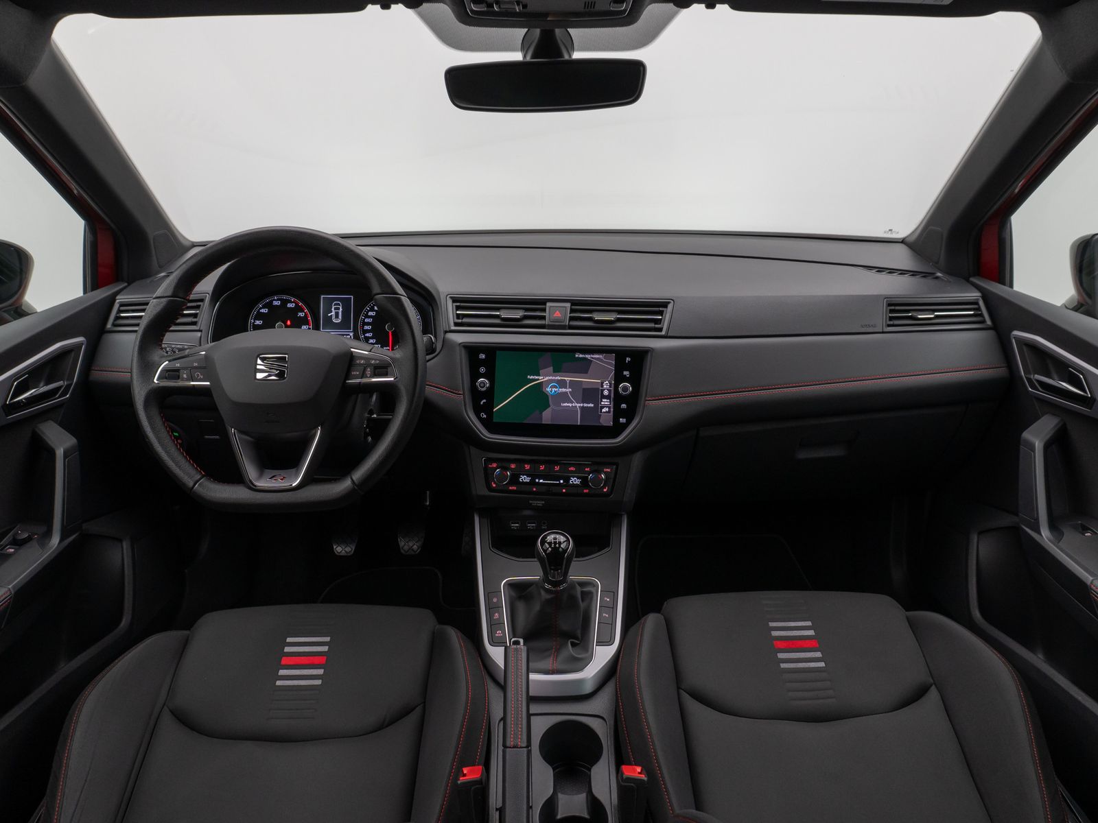 Fahrzeugabbildung SEAT Arona FR 1.5 TSI Kamera LED Tempomat Sport