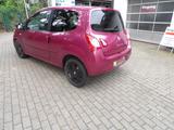 Renault Twingo 1.2 16V - Renault Twingo aus 2012 mit Benzin-Antrieb: Kleinwagen, 1.2