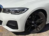 BMW 320d Touring M-Sport Aut HeadUp*Laser*Individual - BMW 320 Gebrauchtwagen in Rostock