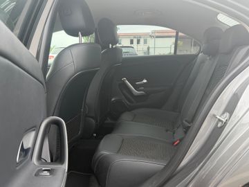 Mercedes A 180 - 11