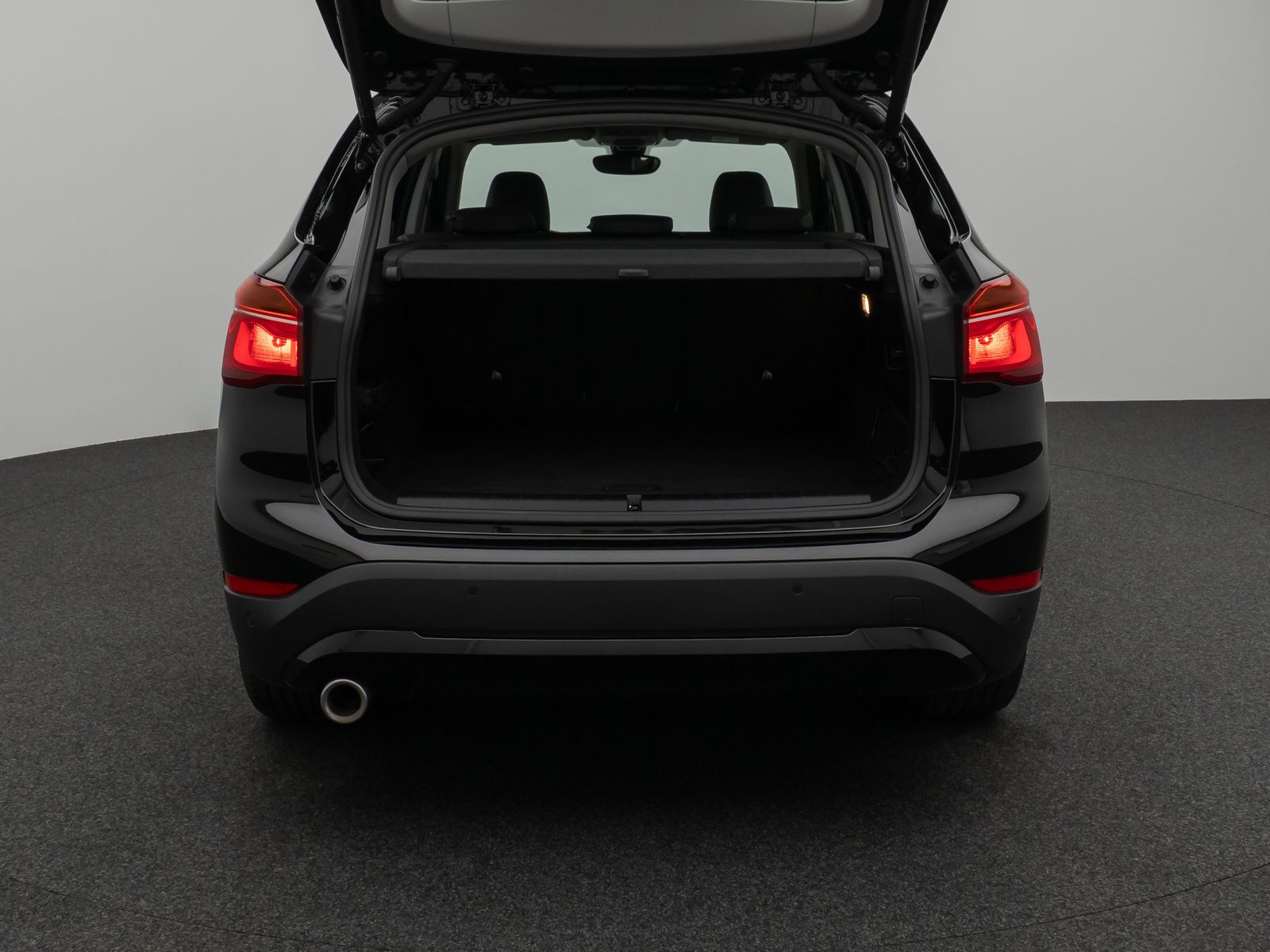 Fahrzeugabbildung BMW X1 xD25e Kamera DAB Komfort Sportsitz Parkassist