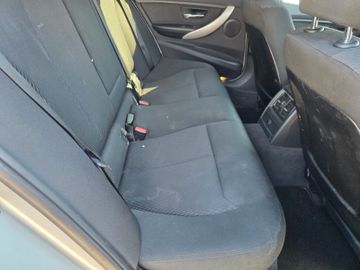BMW 318 - 10