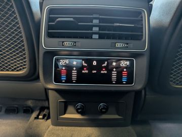 Audi Q7 50 TDI quattro S line