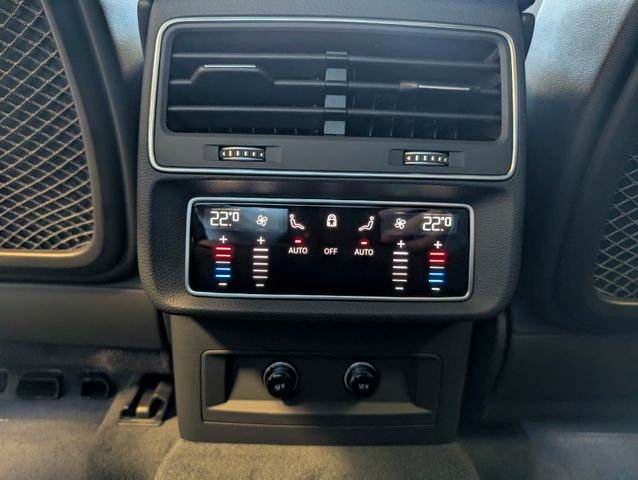 Audi Q7 50 TDI quattro S line