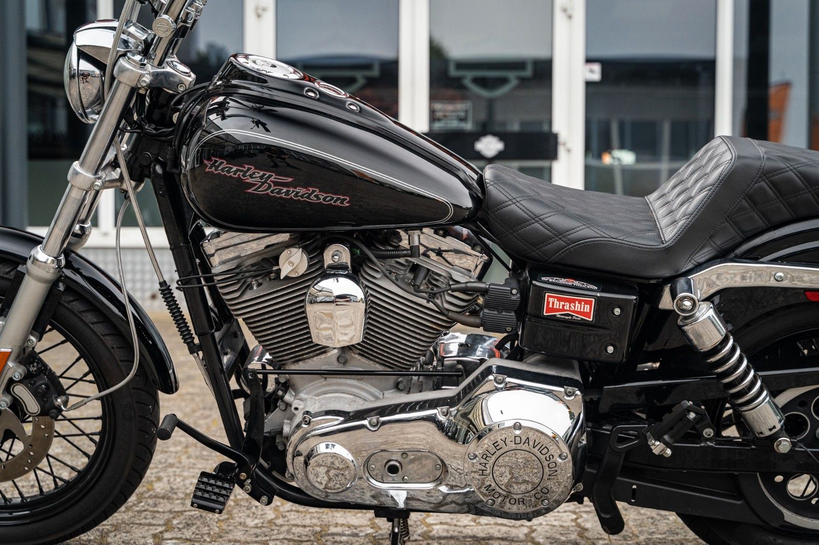 Fahrzeugabbildung Harley-Davidson DYNA SUPER GLIDE CUSTOM  FXDCI - PENZL - APE