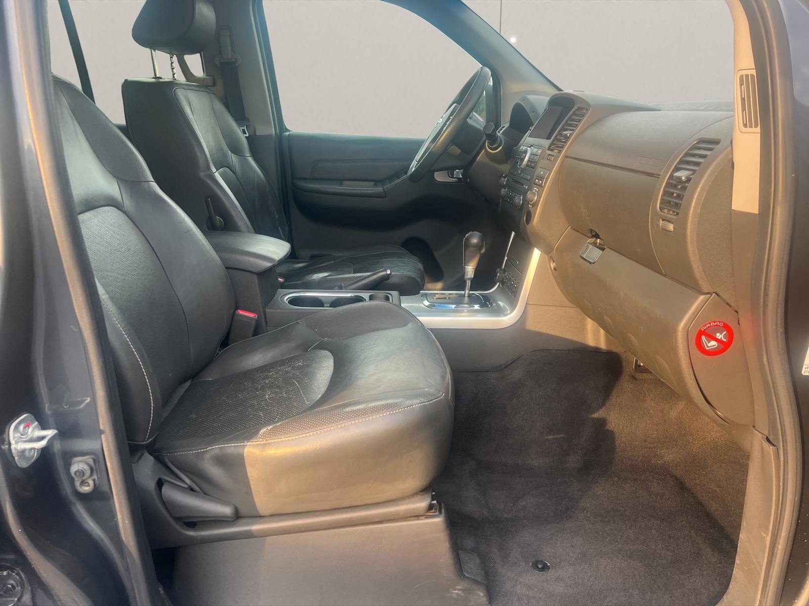 NISSAN NAVARA 3.0 V6 DCI 231 CH 4X4 DOUBLE CAB LE BVA – CUIR – TOIT OUVRANT – BOSE – CAMÉRA