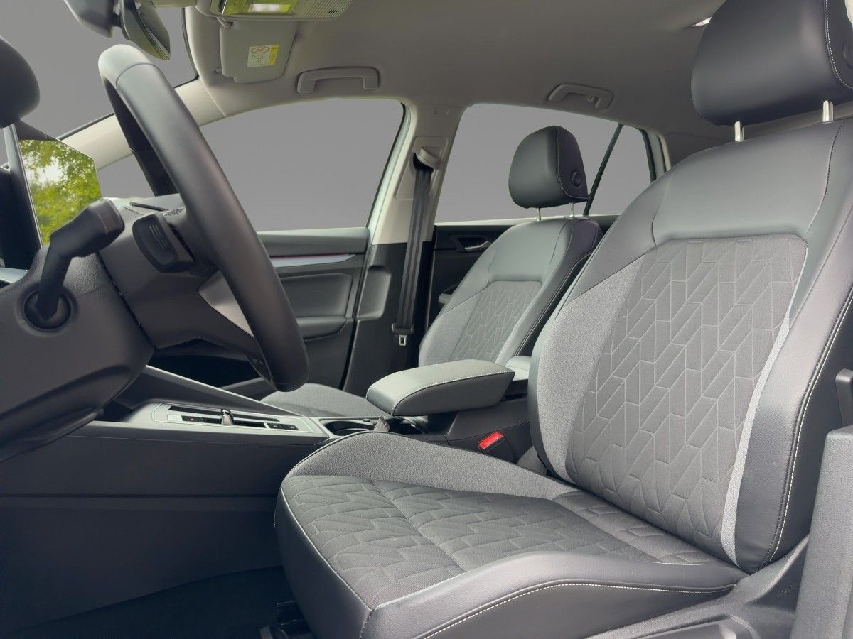 Volkswagen Golf - Bild 9