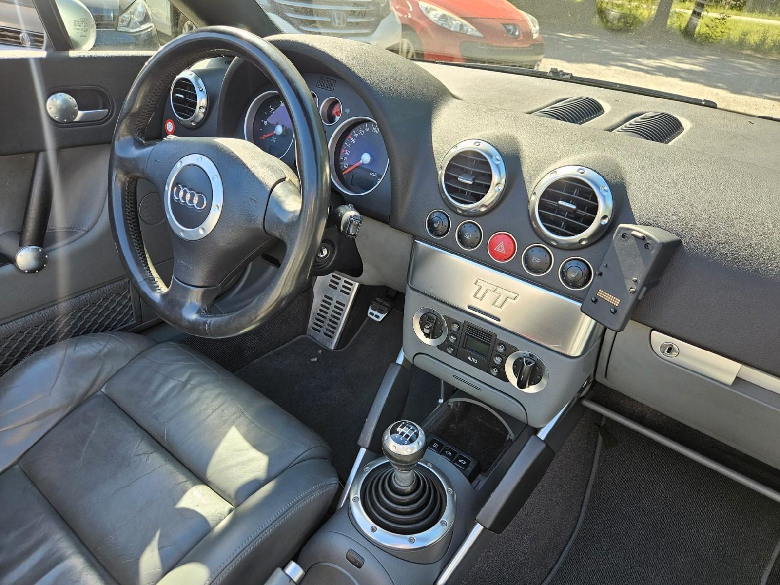 Audi TT Coupe/Roadster 1.8 T Roadster quattro