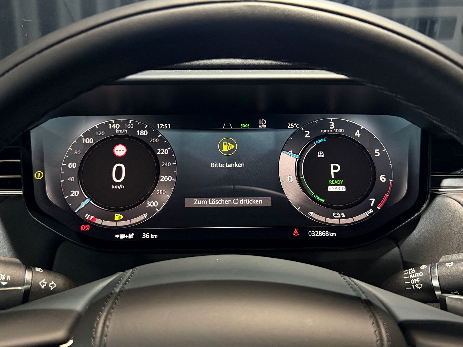 Fahrzeugabbildung Land Rover Range Rover Sport S Hybrid |MERIDIAN|360°|LUFT