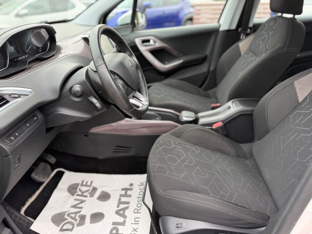 Peugeot 2008  Active / Klimaautomatik