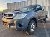 Toyota Hilux 2.5 D-4D Extra Cab *1.Hand*TÜV 03/27* - Toyota Hilux mit Diesel-Antrieb: Allradantrieb, Geländewagen, 2.5