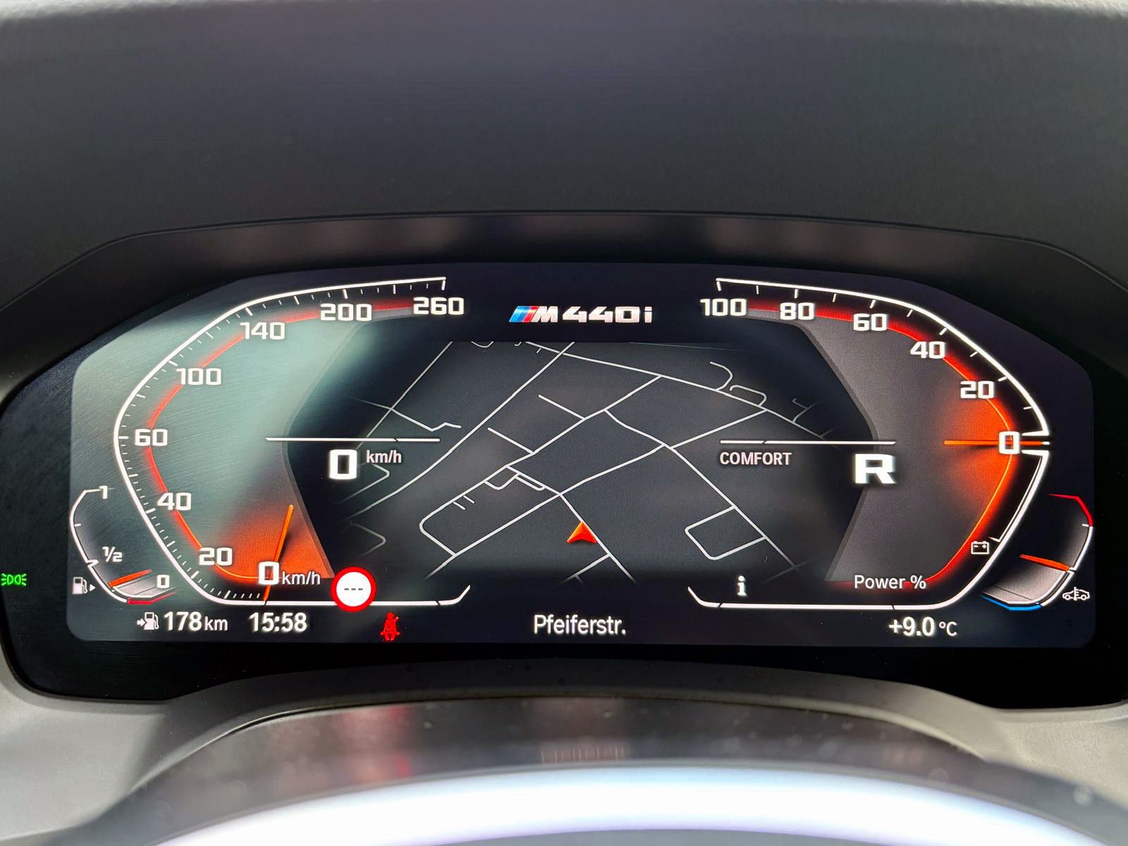 Fahrzeugabbildung BMW M440i xDrive Gran Coupe Laser ACC KAM AHK HUD BT