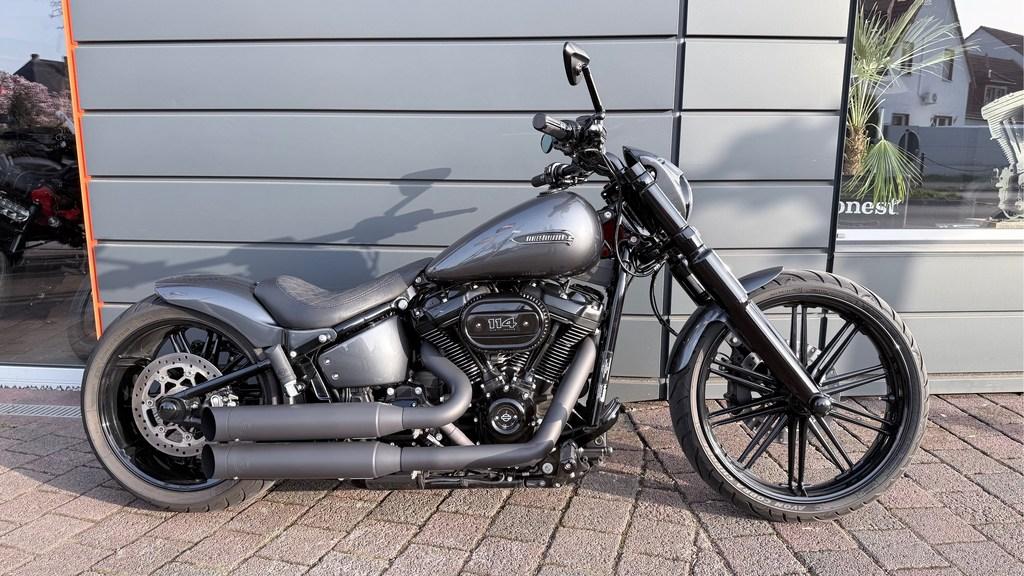 Harley-Davidson FXBRS Softail Breakout 114 Custombike