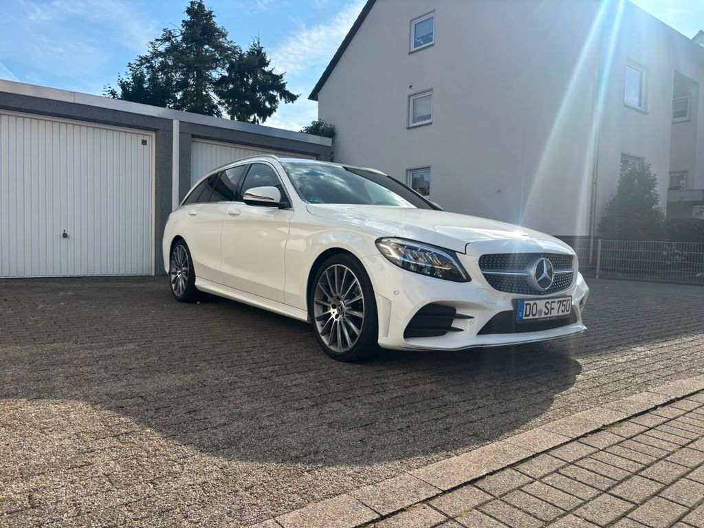 Image of Mercedes-Benz C 200