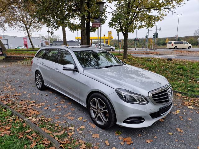 Mercedes-Benz E 220 CDI  T BlueEfficiency