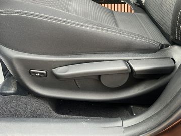 Toyota Avensis - 6