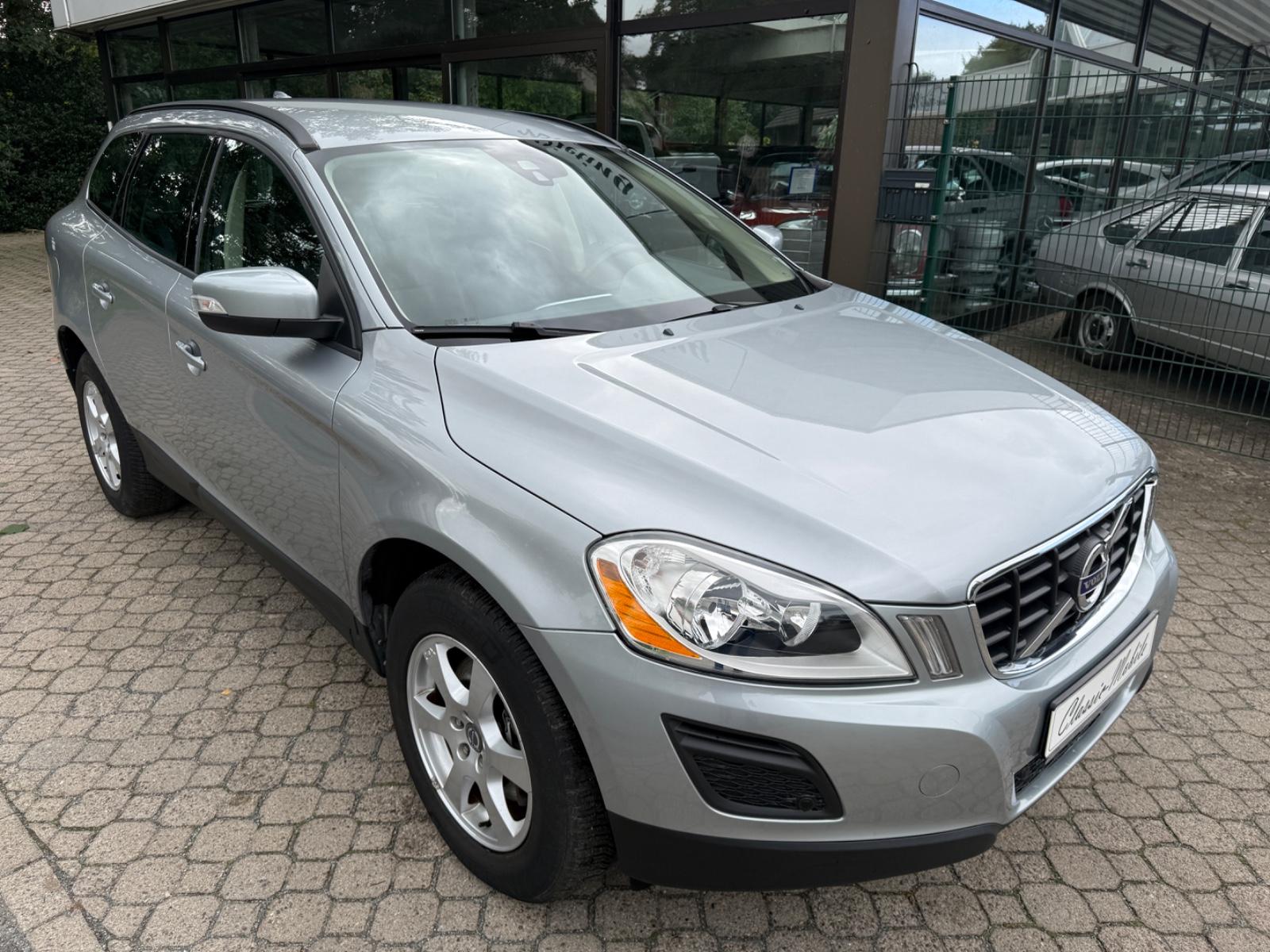 Volvo XC60 Kinetic 2WD