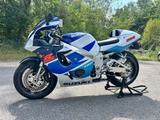 Suzuki GSX-R 750 SRAD GR7DB Einspritzer 18300km HU07/28 - SUZUKI GSX R 750 SRAD